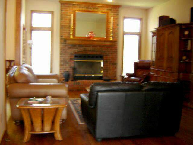 2366 Vinegate Cir, Wichita, KS 67226