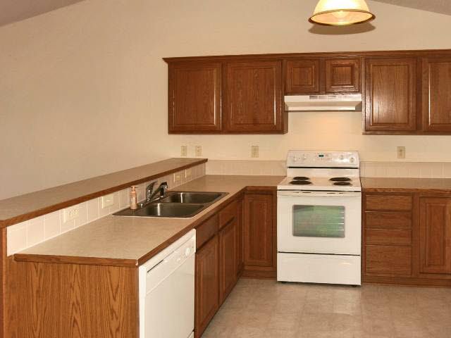2425 N Brandon, Wichita, KS 67226