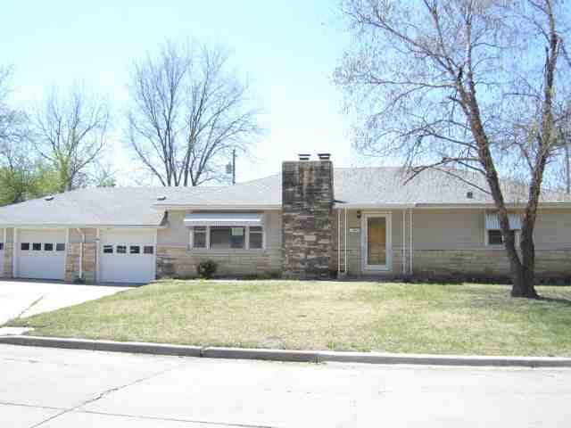 2505 N Fairview, Wichita, KS 67204