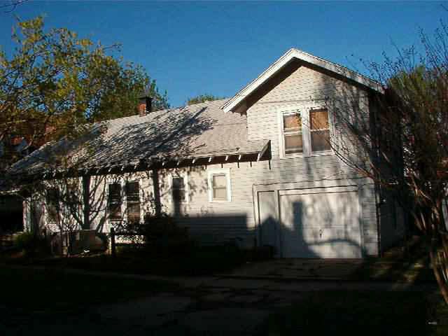 1322 E 6th, Winfield, KS 67156