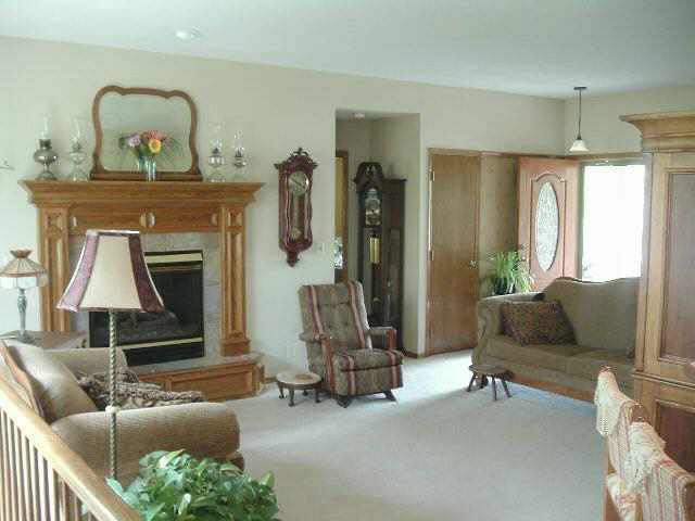 521 Woodstone Dr, Andover, KS 67002