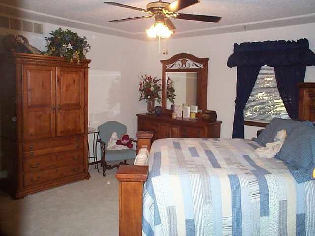 229 Foxbrier, Rose Hill, KS 67133