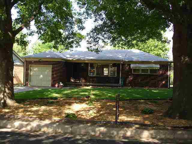 930 S Lexington, Wichita, KS 67218