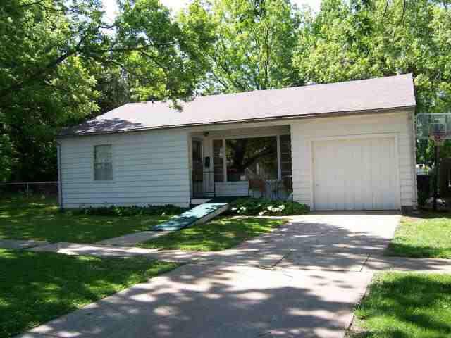 429 E Emery, Mulvane, KS 67110