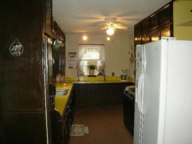 427 W 3rd, Goddard, KS 67052