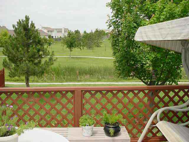 4401 Eagle Lake Dr, Bel Aire, KS 67220