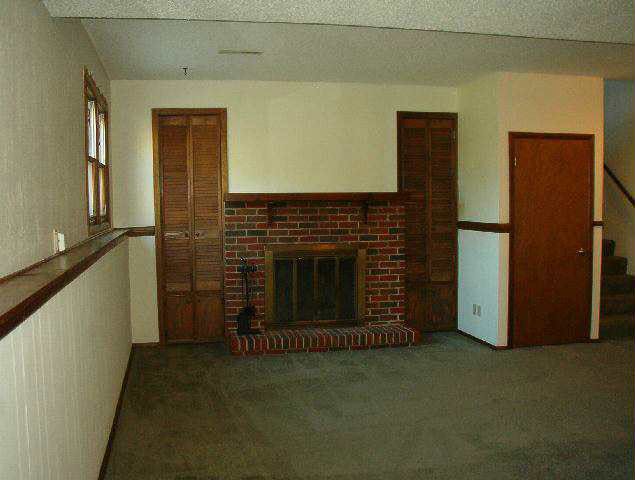 315 E Young St, Rose Hill, KS 67133