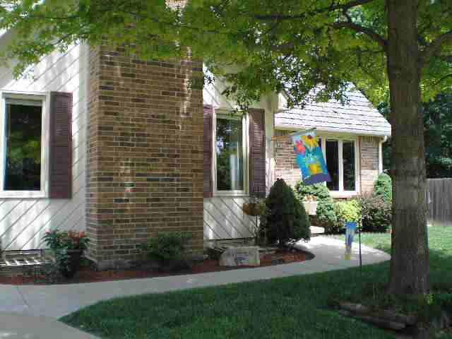 8532 E Mount Vernon Ct, Wichita, KS 67207