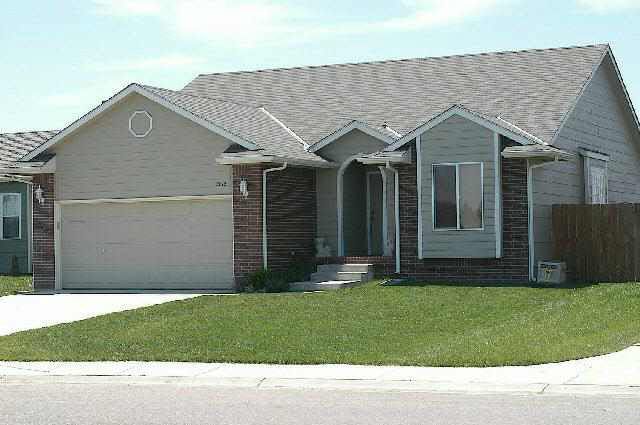 2613 Old Spring, Derby, KS 67037