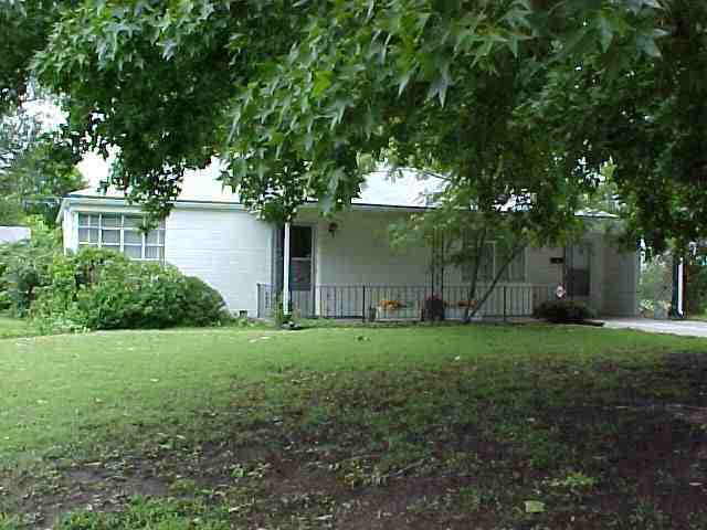 1903 E Bayley, Wichita, KS 67211