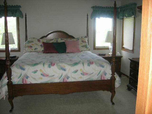 1911 Pineview Dr, Andover, KS 67002