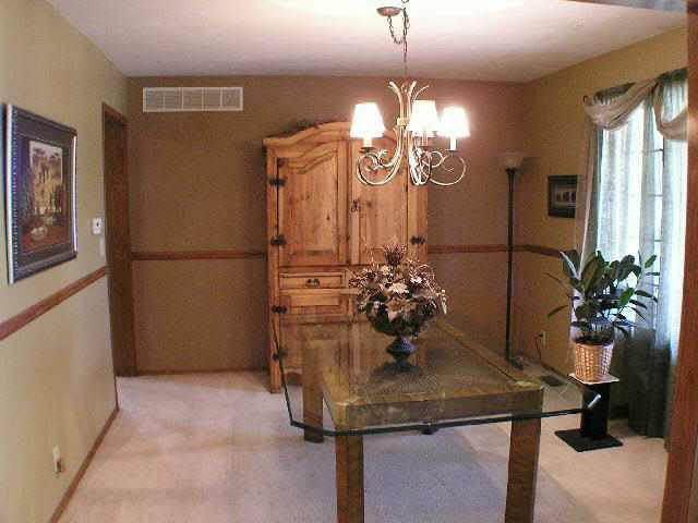 1419 N Broadmoor, Derby, KS 67037