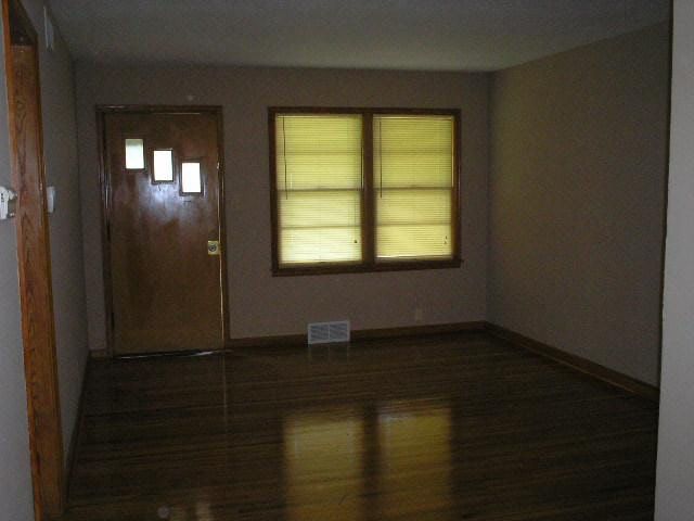 726 S Apache, Wichita, KS 67207