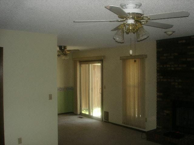 8527 E Scott, Wichita, KS 67210
