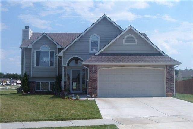 707 Westview Cir, Andover, KS 67002