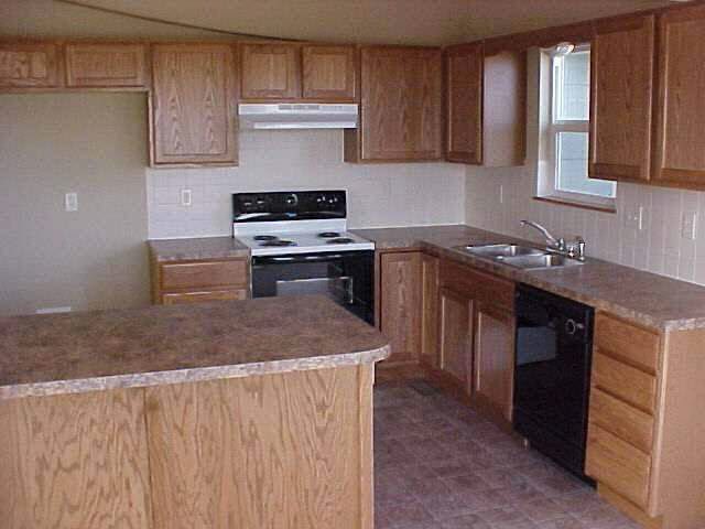 839 Longbranch Cir, Maize, KS 67101