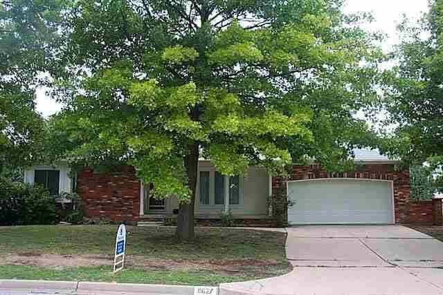 8627 E Chalet, Wichita, KS 67207