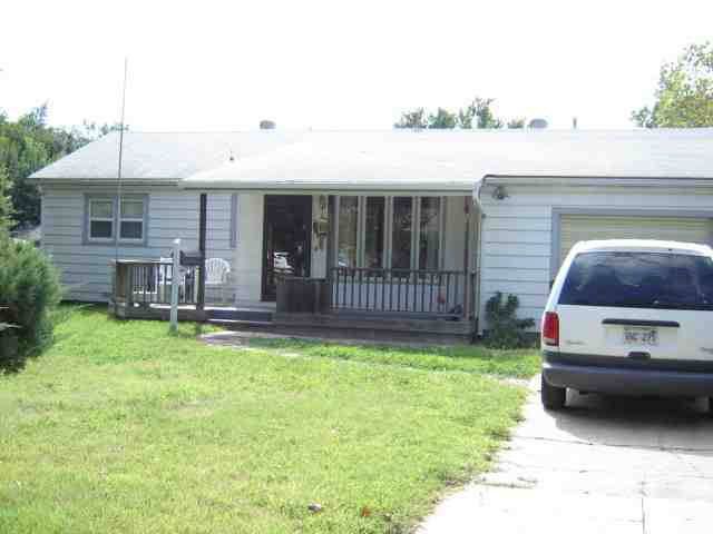 303 N Colby, Valley Center, KS 67147