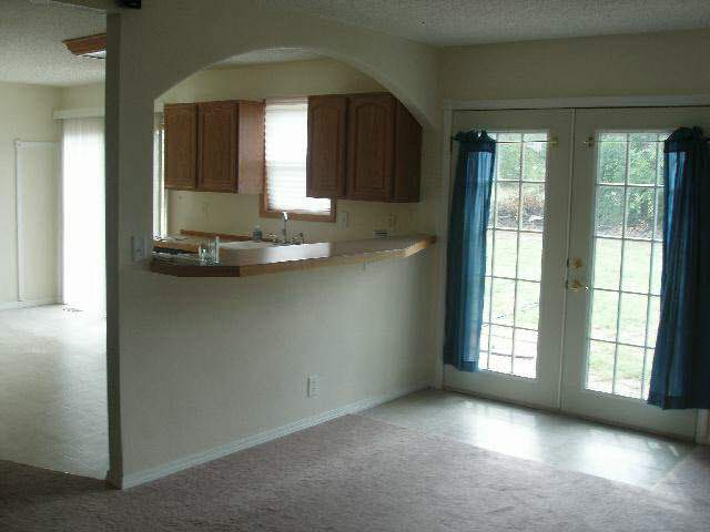 3533 S Saint Clair St, Wichita, KS 67217