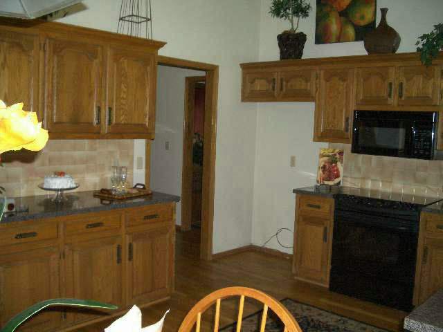 7510 E 24th Ct, Wichita, KS 67226