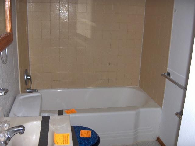 7005 Dearborn St HUD #182-070697, Overland Park, KS 66204