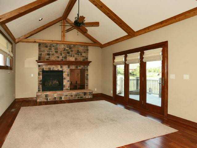 1901 Paddock Green, Wichita, KS 67206
