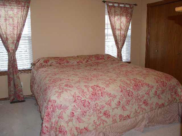 819 N Linden, Derby, KS 67037