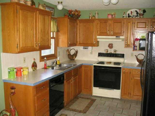 516 E Conestoga, Wichita, KS 67101