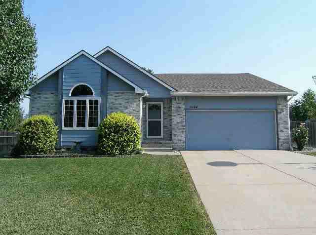 1524 E James, Derby, KS 67037