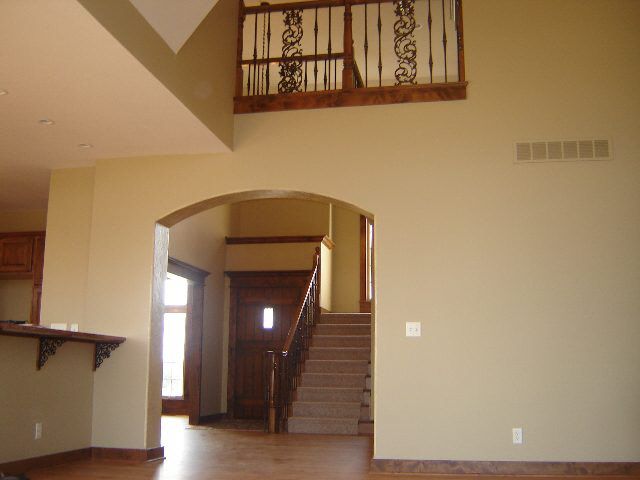 1332 Chaumont Cir, Andover, KS 67002