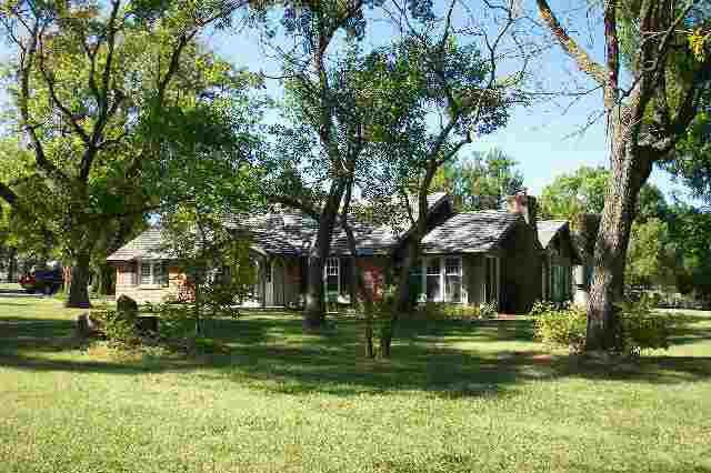 5932 E 93rd N, Valley Center, KS 67147