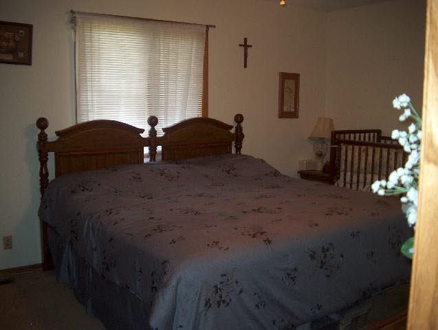 10403 E Countryside, Wichita, KS 67207