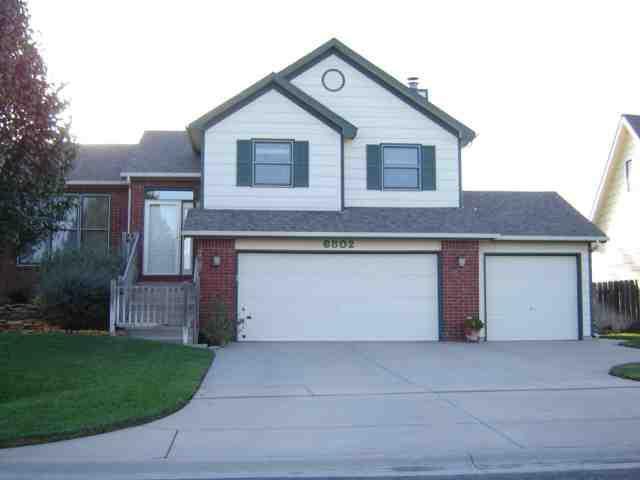 6802 E Odessa, Bel Aire, KS 67226
