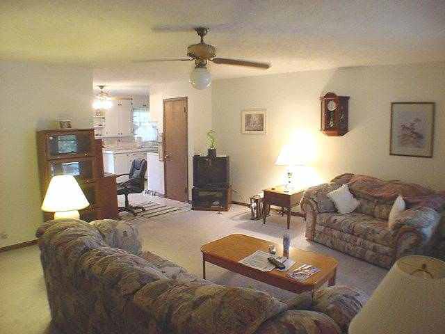 1207 Berry, Newton, KS 67114