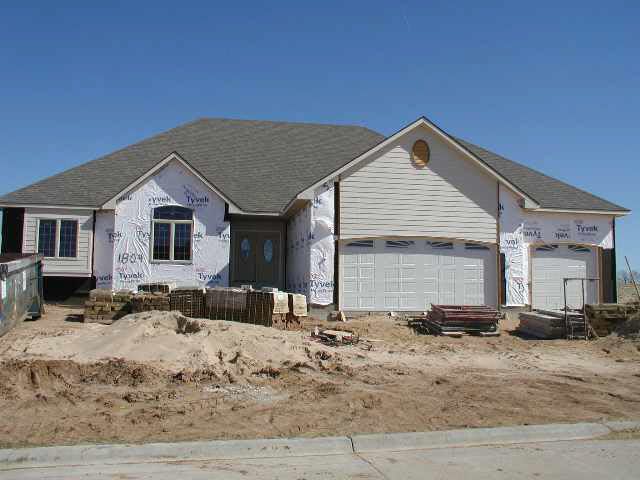 1804 Firebox, Newton, KS 67114