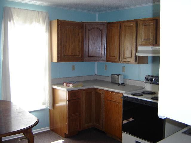 1306 S Market, Wichita, KS 67211