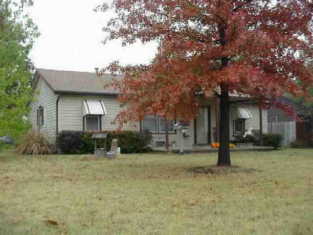 958 N Buckner, Derby, KS 67037