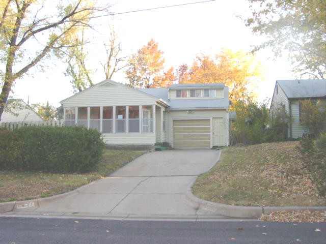 6121 E Indianapolis, Wichita, KS 67218