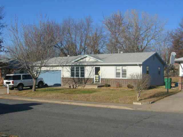 1426 SE Louis, Mulvane, KS 67110