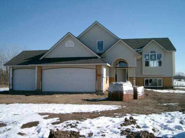 3325 W 45th, Wichita, KS 67217