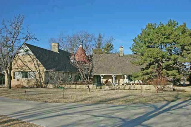 5 Crestview Lakes, Wichita, KS 67208