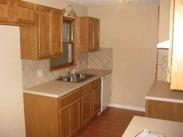 622 32nd, Wichita, KS 67217