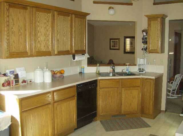 7309 E Brookview Cr, Wichita, KS 67226