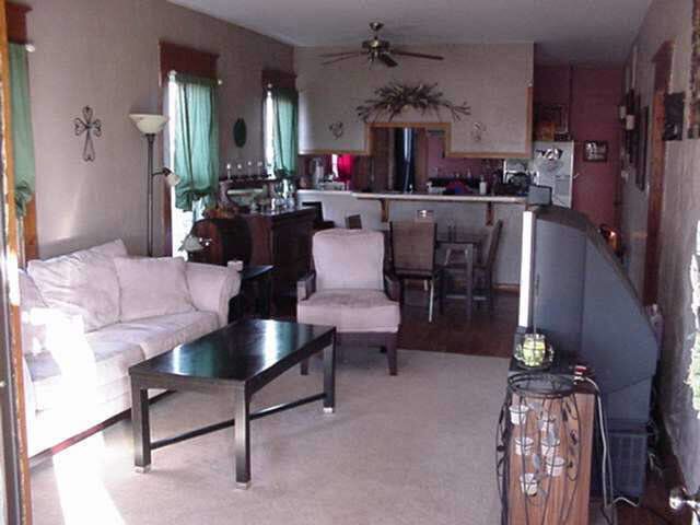 154 S Georgie, Derby, KS 67037
