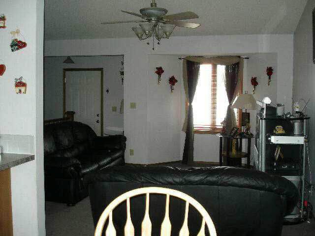 5338 S Market Cir, Wichita, KS 67216