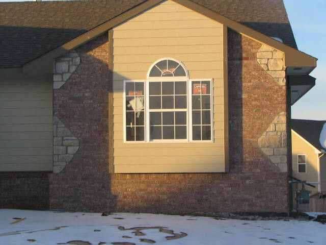 200 Stone Path St, Derby, KS 67037