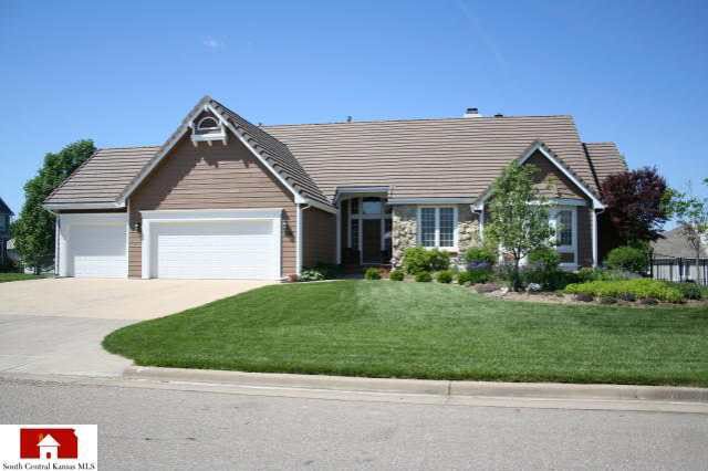 633 Glendevon, Andover, KS 67002