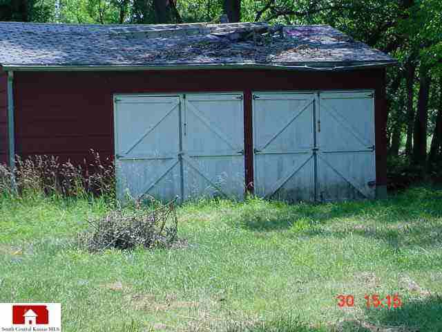 6601 E 1st, Newton, KS 67114