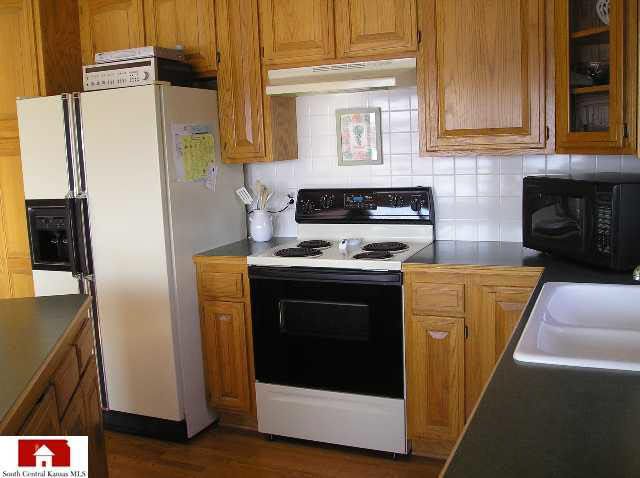1017 Mountain, Andover, KS 67002