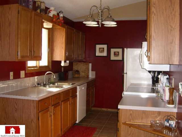 10817 W Haskell, Wichita, KS 67209